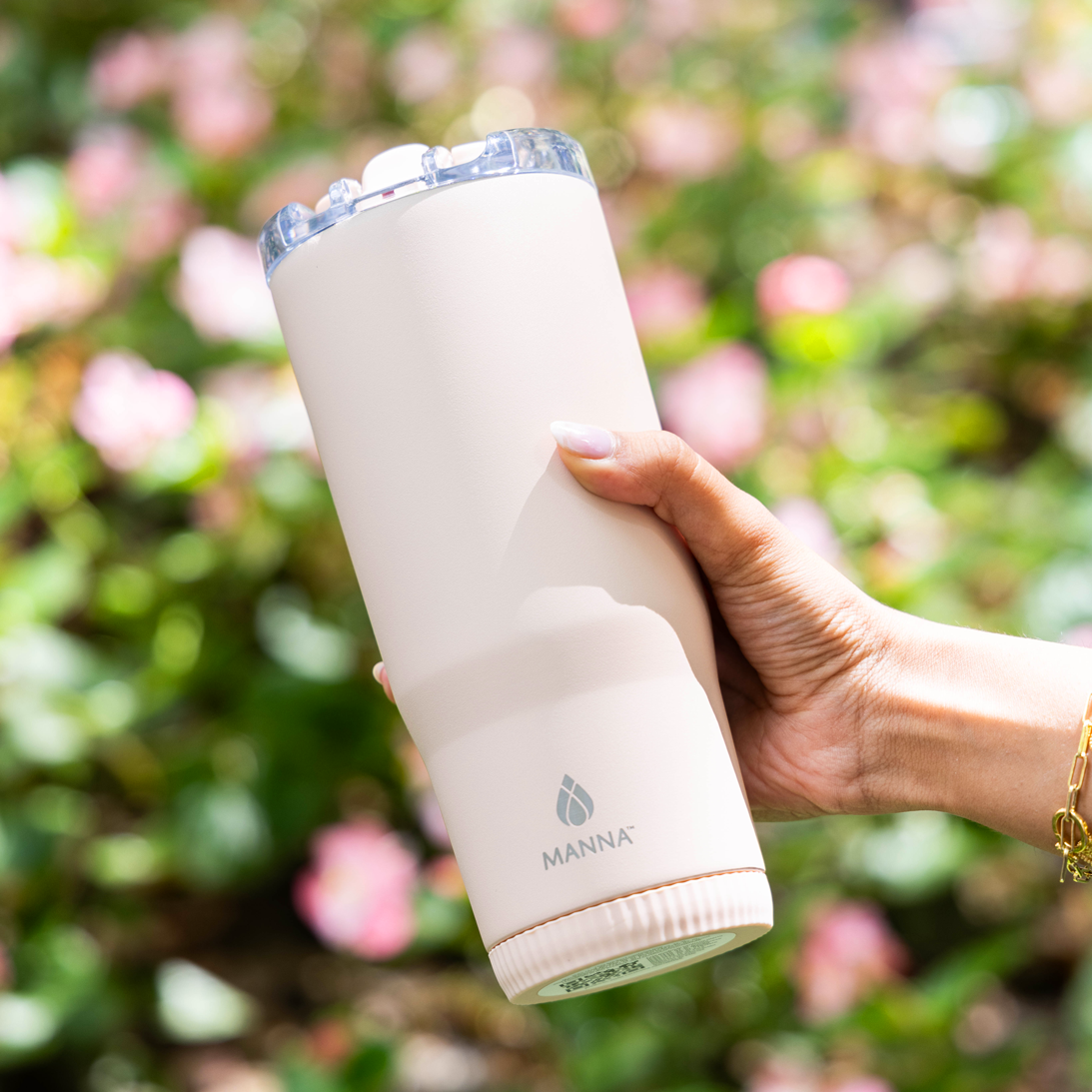 30-oz-groove-tumbler-i1 Core_Home_Manna_Lifestyle_AUG_13-11.png